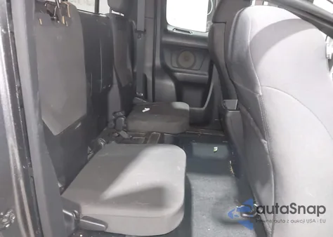 2017 Toyota Tacoma Trd Off Road из США, поврежденный, VIN 5TFSZ5AN2HX070589